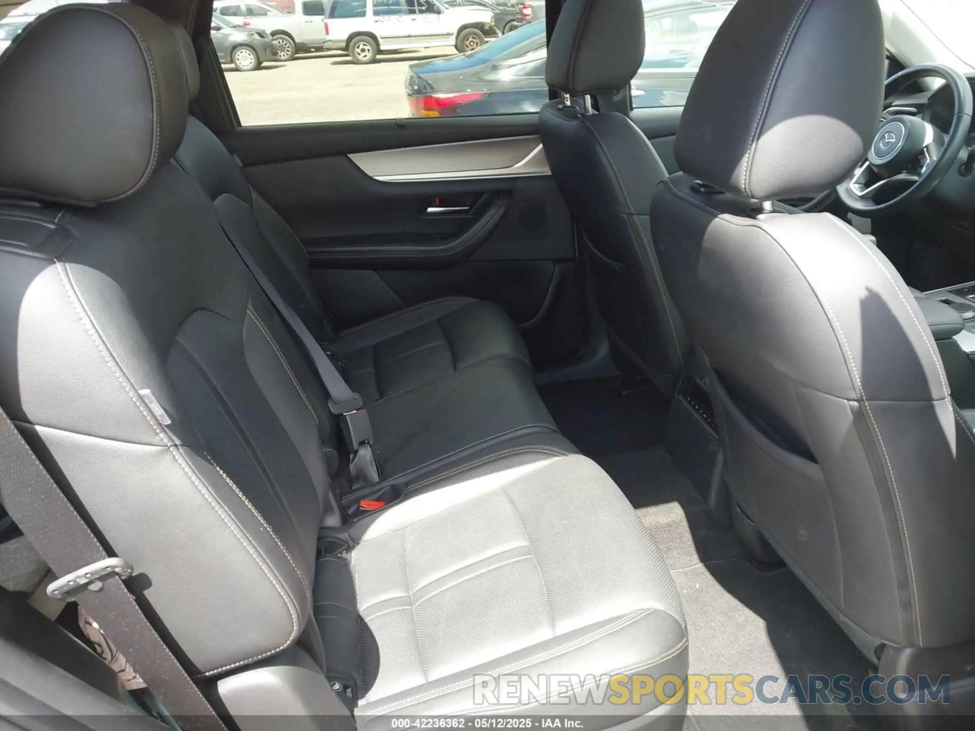 8 fotografías del automóvil dañado JM3KKCHD7R1117570 MAZDA CX-90 2024