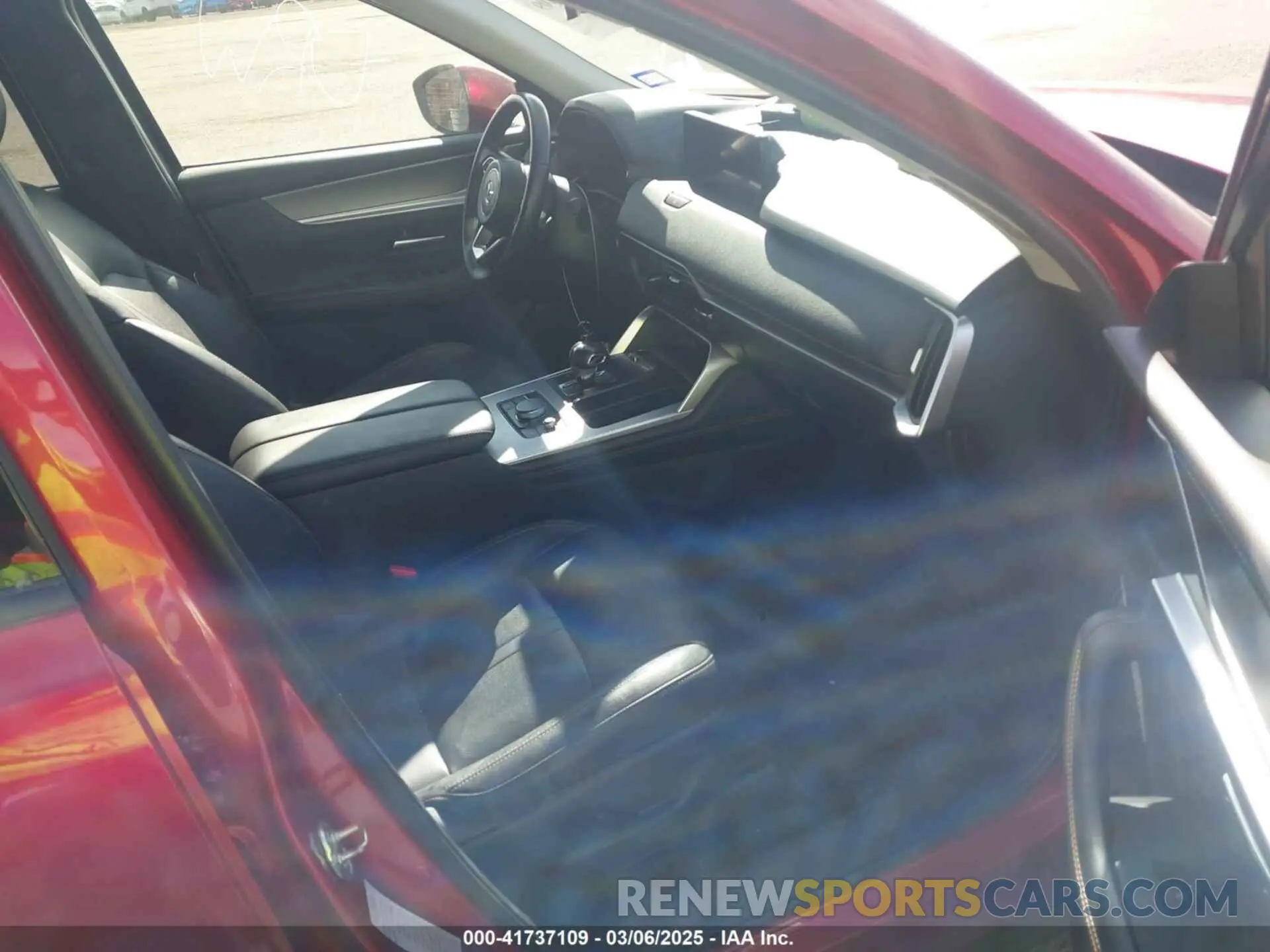 5 fotografías del automóvil dañado JM3KKCHD9R1120065 MAZDA CX-90 2024