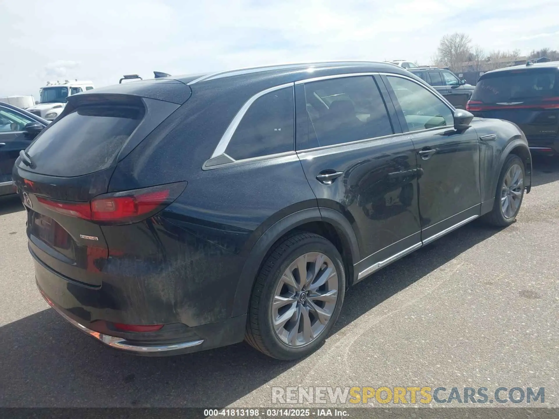 4 fotografías del automóvil dañado JM3KKDHD4R1141475 MAZDA CX-90 2024