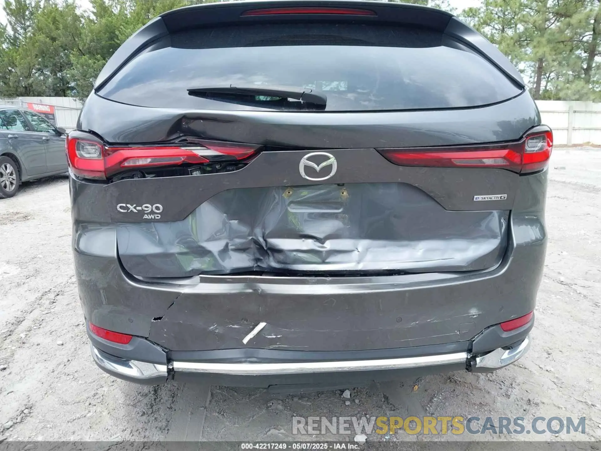 6 fotografías del automóvil dañado JM3KKDHD6R1141526 MAZDA CX-90 2024