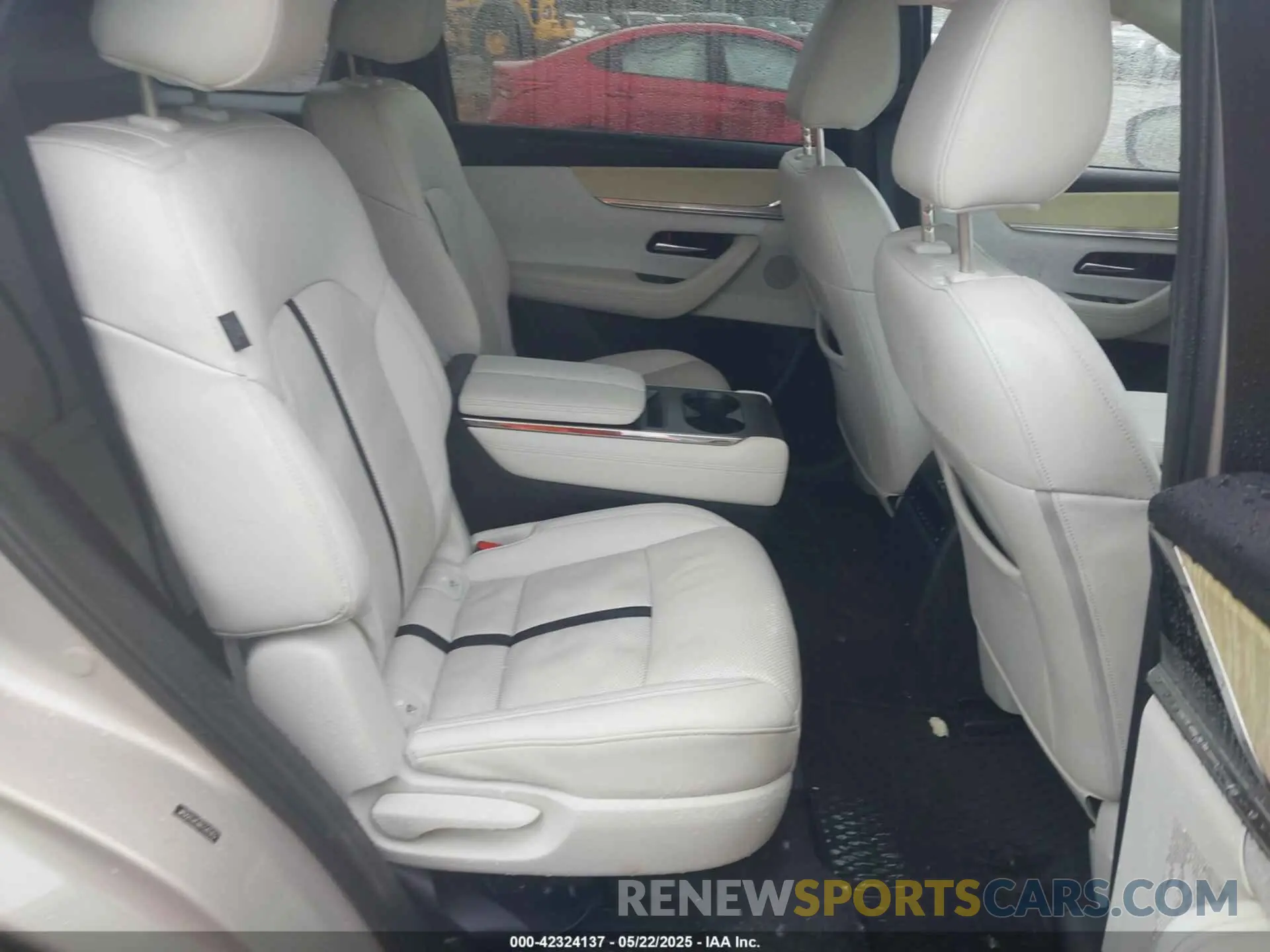 8 fotografías del automóvil dañado JM3KKEHC3R1141352 MAZDA CX-90 2024