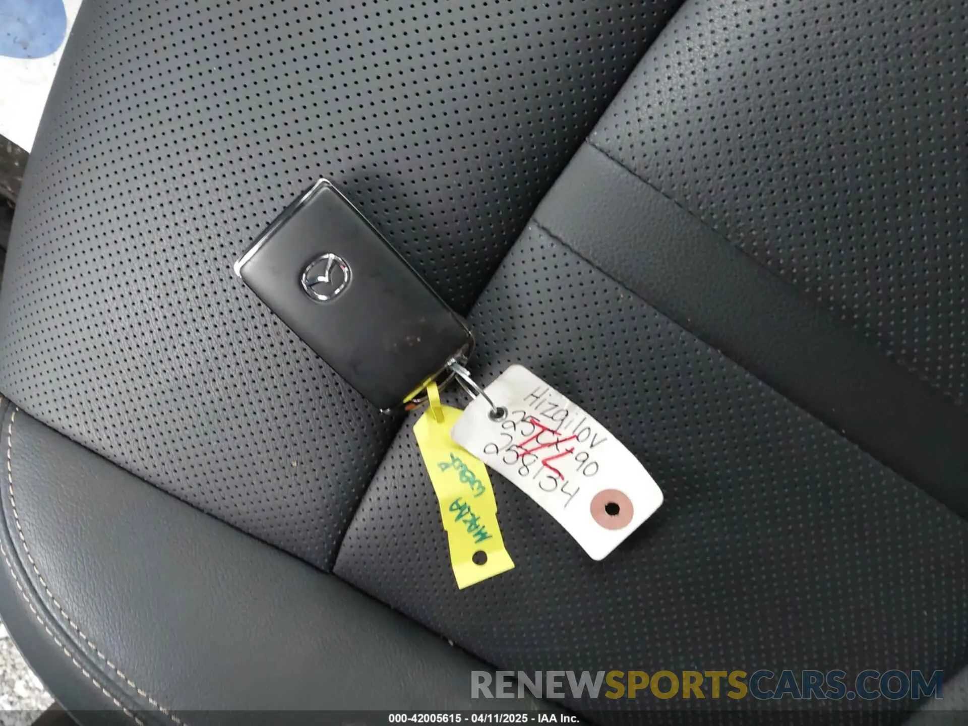 11 fotografías del automóvil dañado JM3KKBHD5S1197029 MAZDA CX-90 2025