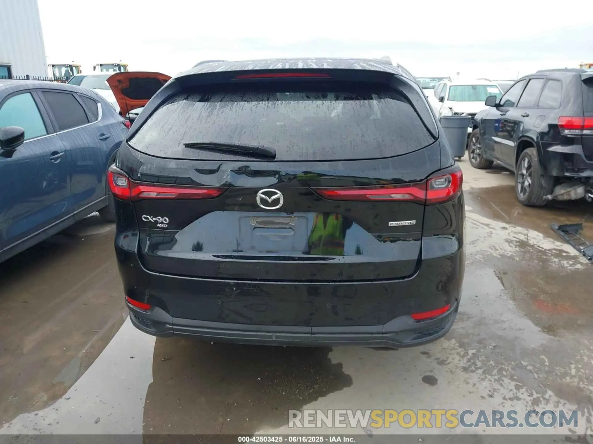 16 fotografías del automóvil dañado JM3KKBHD7S1208001 MAZDA CX-90 2025