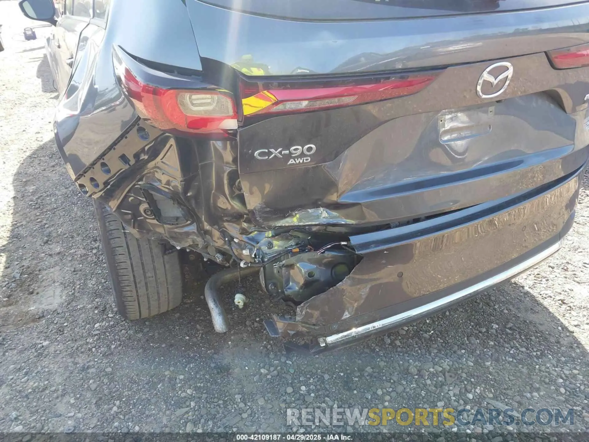 18 fotografías del automóvil dañado JM3KKDHA7R1135174 MAZDA CX-90 PHEV 2024