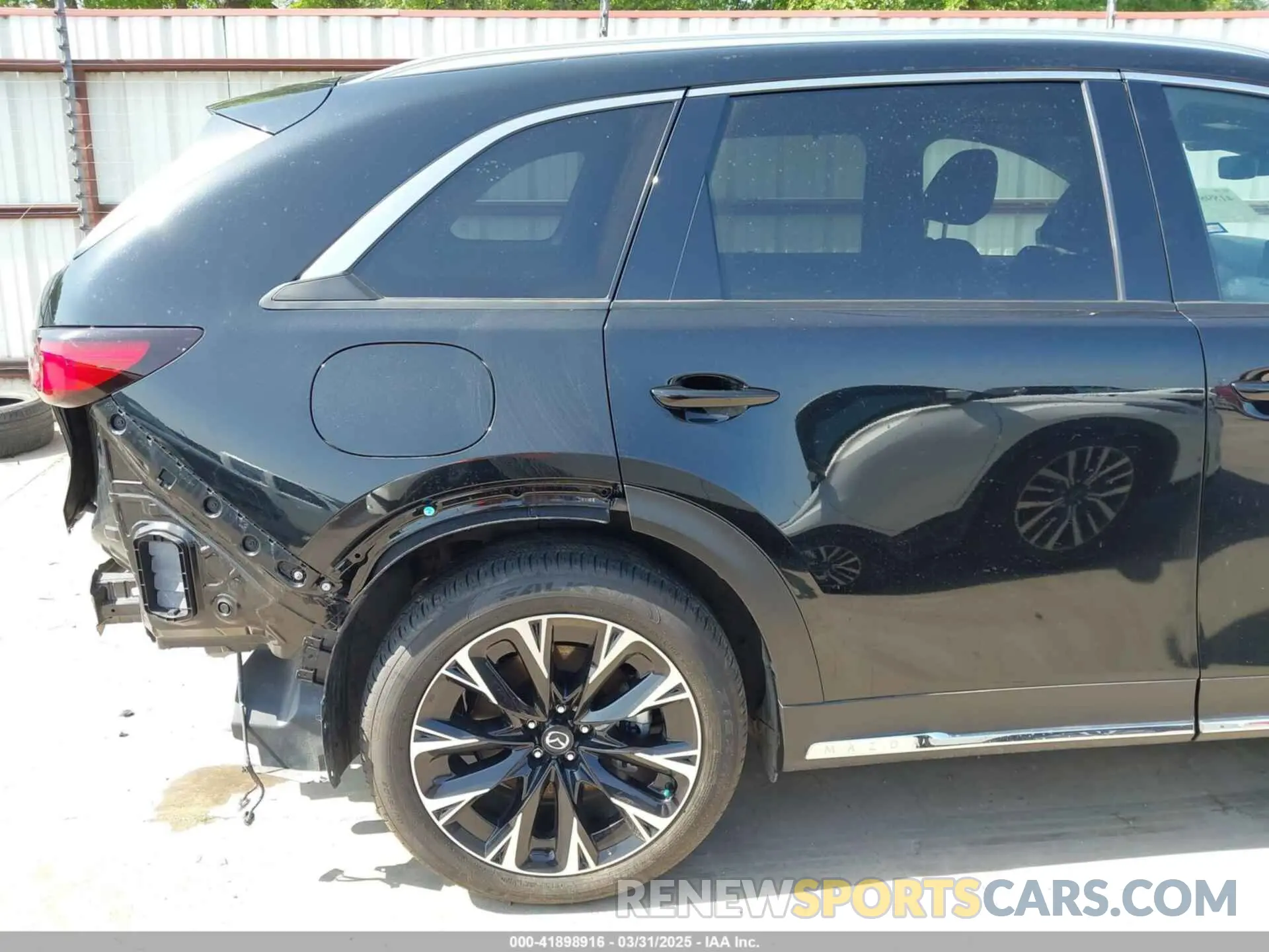 20 fotografías del automóvil dañado JM3KKEHA5R1155705 MAZDA CX-90 PHEV 2024