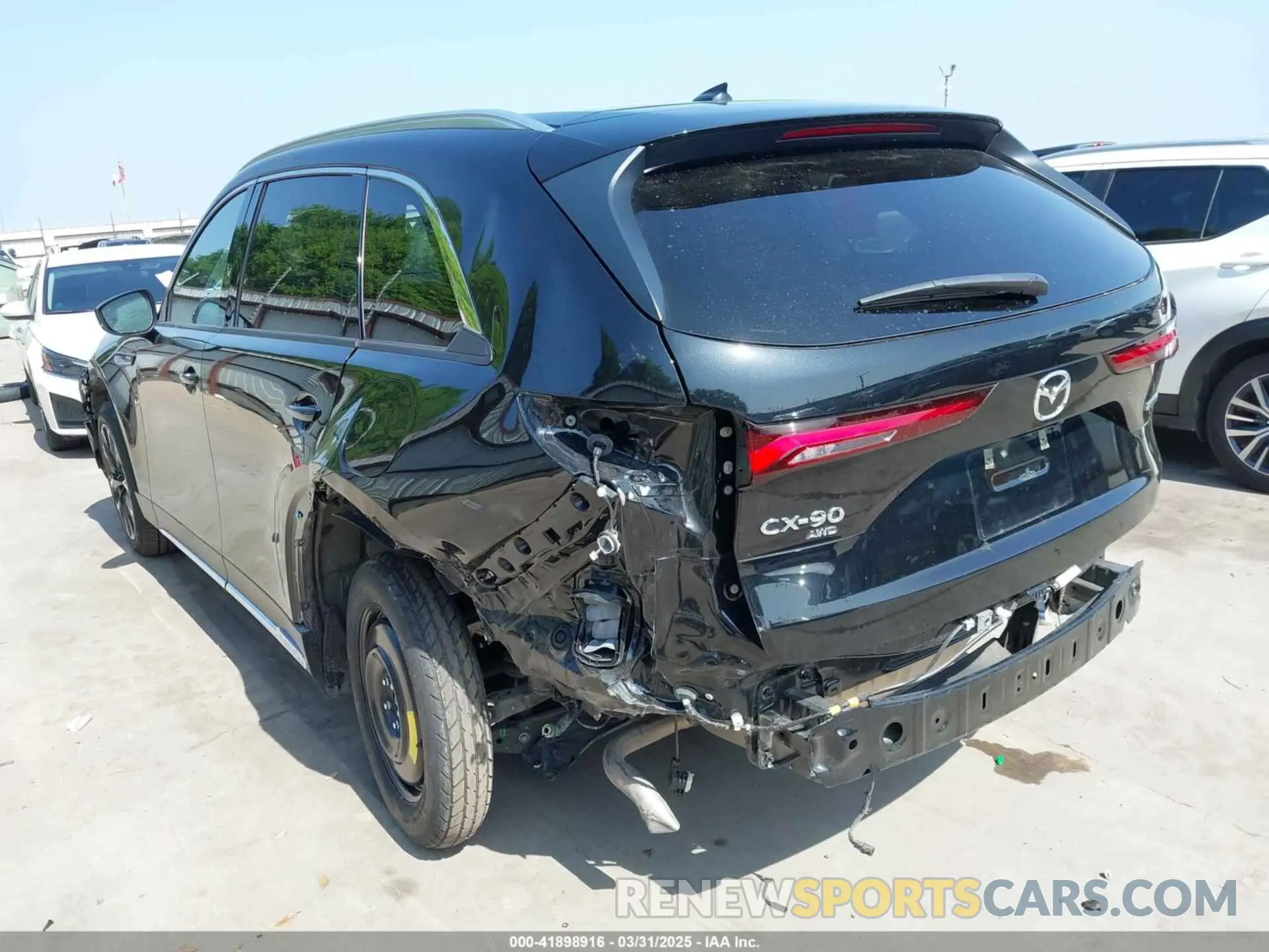 3 fotografías del automóvil dañado JM3KKEHA5R1155705 MAZDA CX-90 PHEV 2024