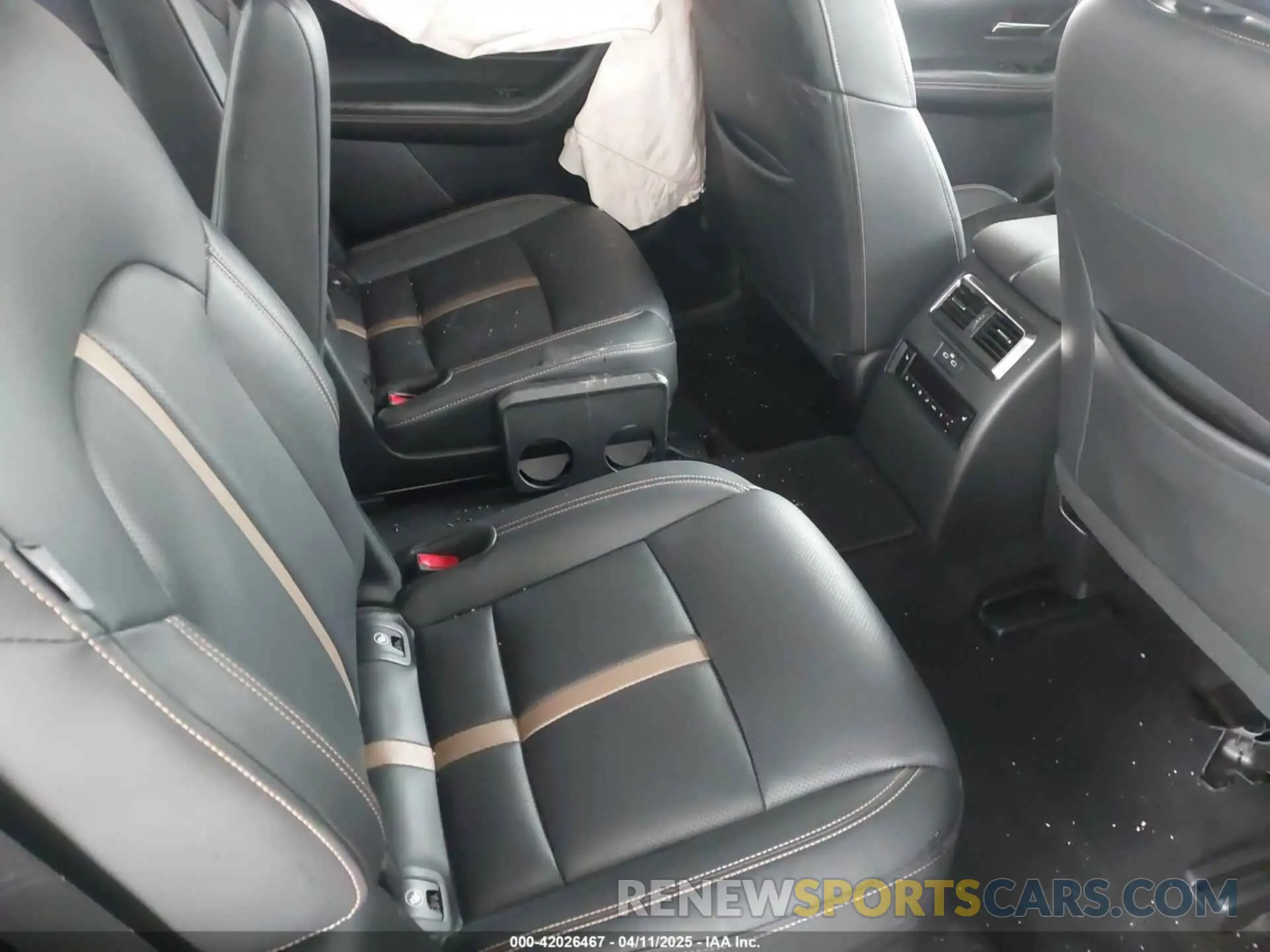 8 fotografías del automóvil dañado JM3KKEHA9R1147896 MAZDA CX-90 PHEV 2024