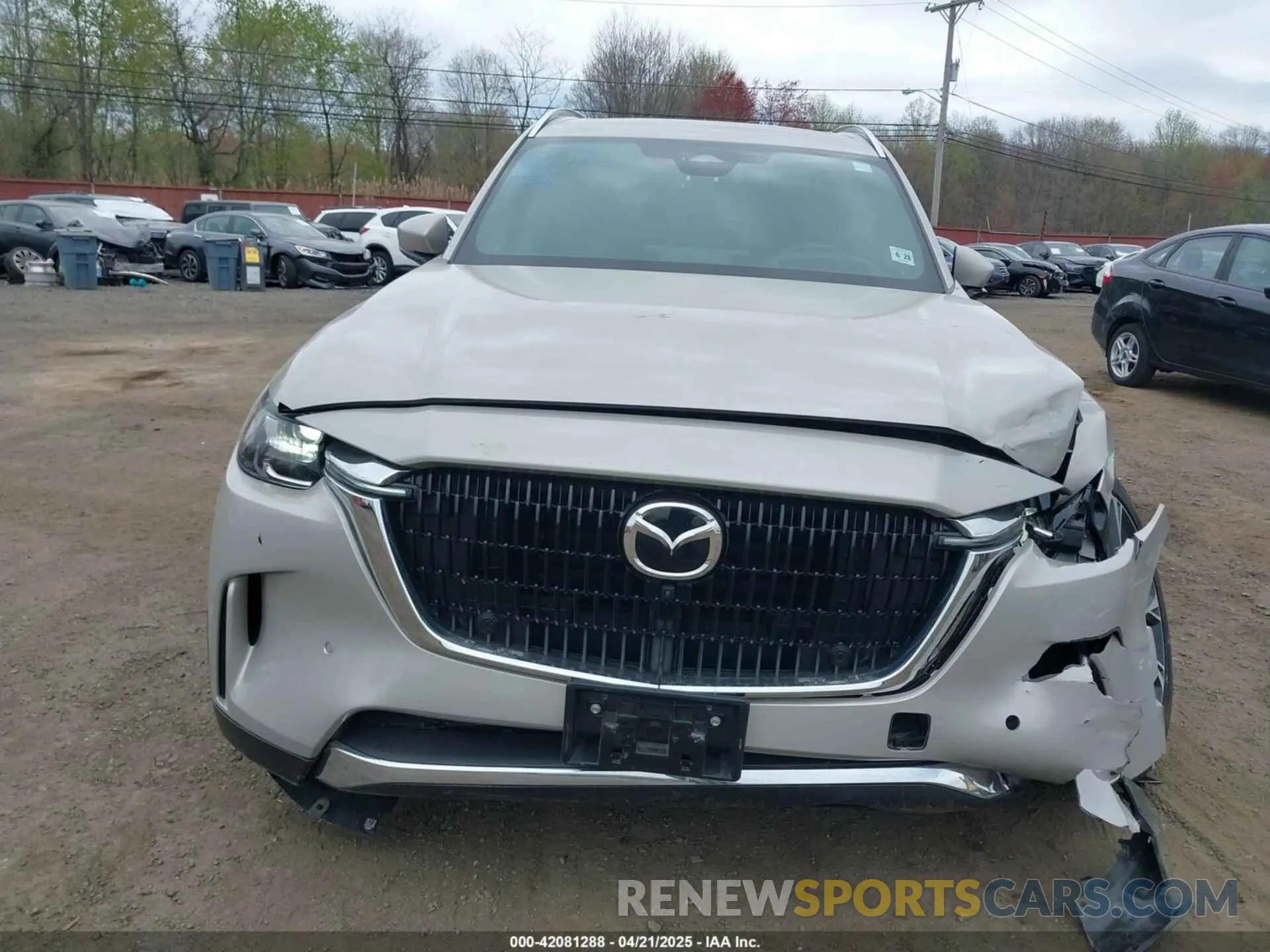 18 fotografías del automóvil dañado JM3KKEHAXR1103857 MAZDA CX-90 PHEV 2024