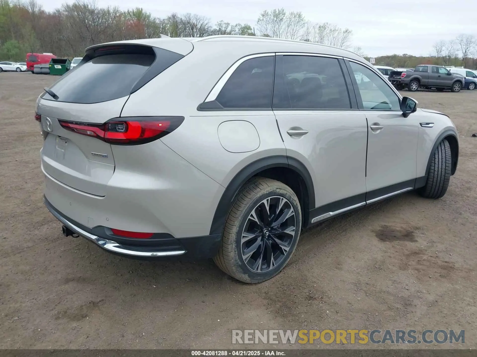 4 fotografías del automóvil dañado JM3KKEHAXR1103857 MAZDA CX-90 PHEV 2024