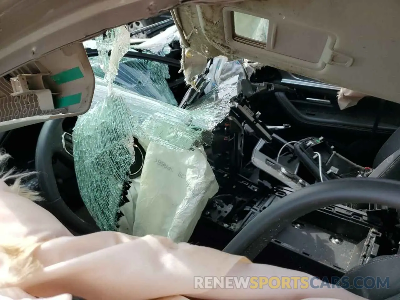8 fotografías del automóvil dañado JM3KKBHA3R1150954 MAZDA CX-90 PREF 2024
