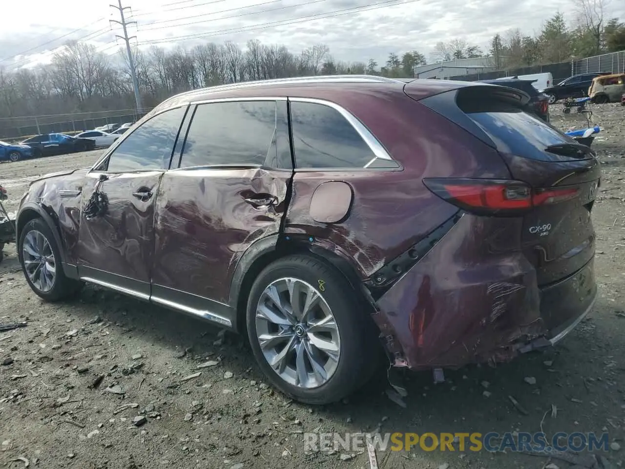 2 fotografías del automóvil dañado JM3KKDHD0R1188261 MAZDA CX-90 PREM 2024