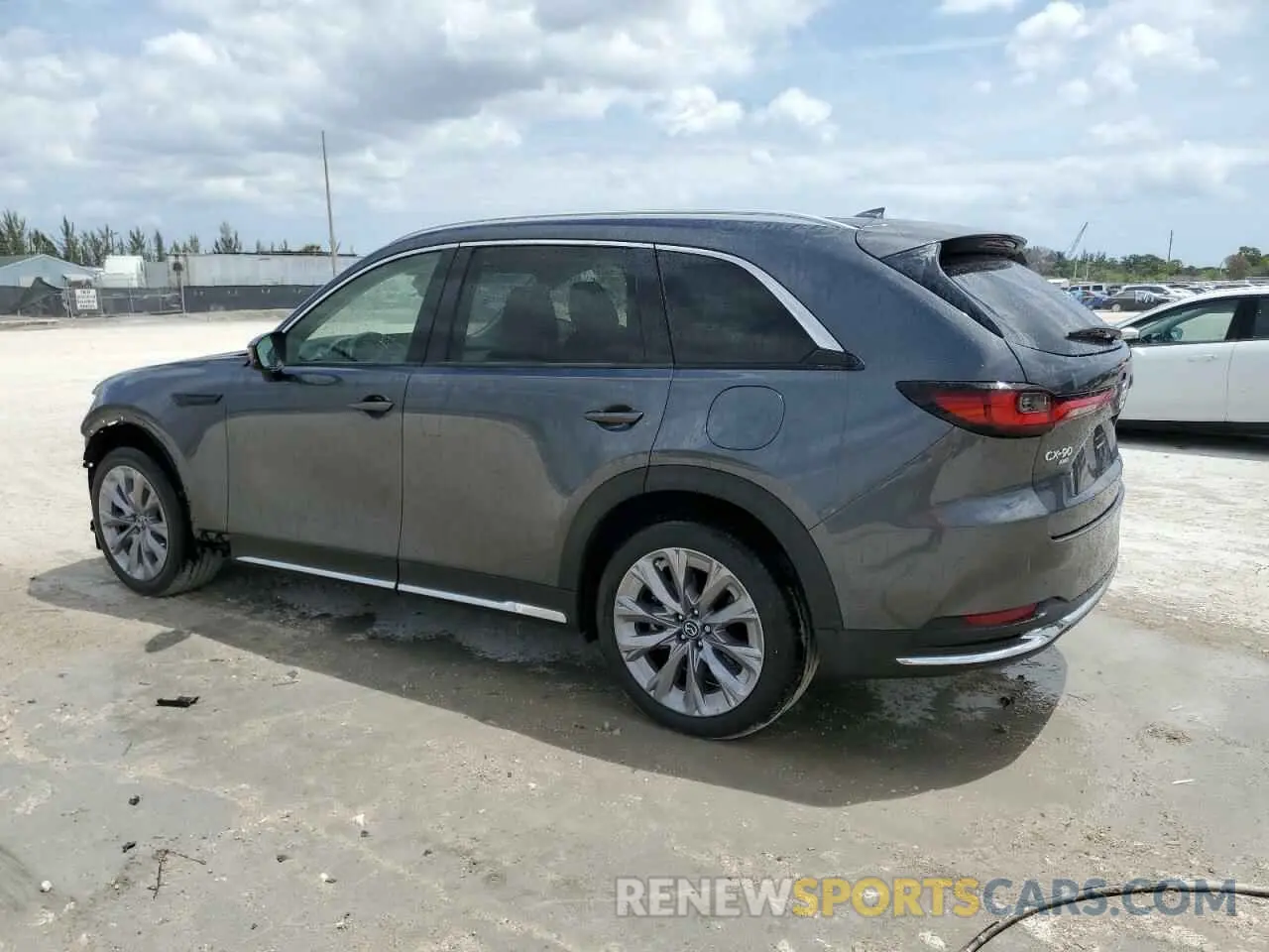 2 fotografías del automóvil dañado JM3KKDHD7R1116988 MAZDA CX-90 PREM 2024