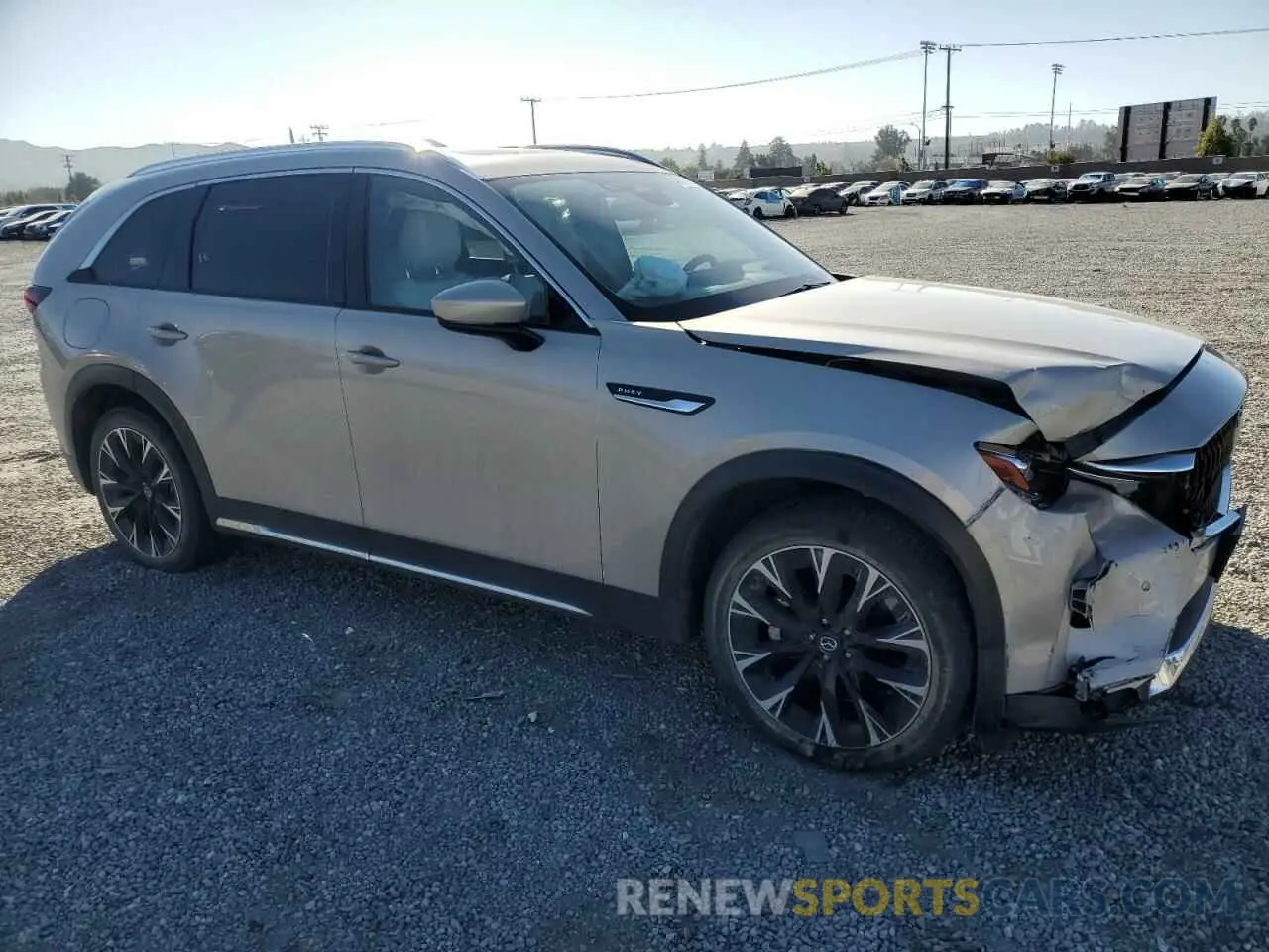 4 fotografías del automóvil dañado JM3KKEHA8R1152538 MAZDA CX-90 PREM 2024