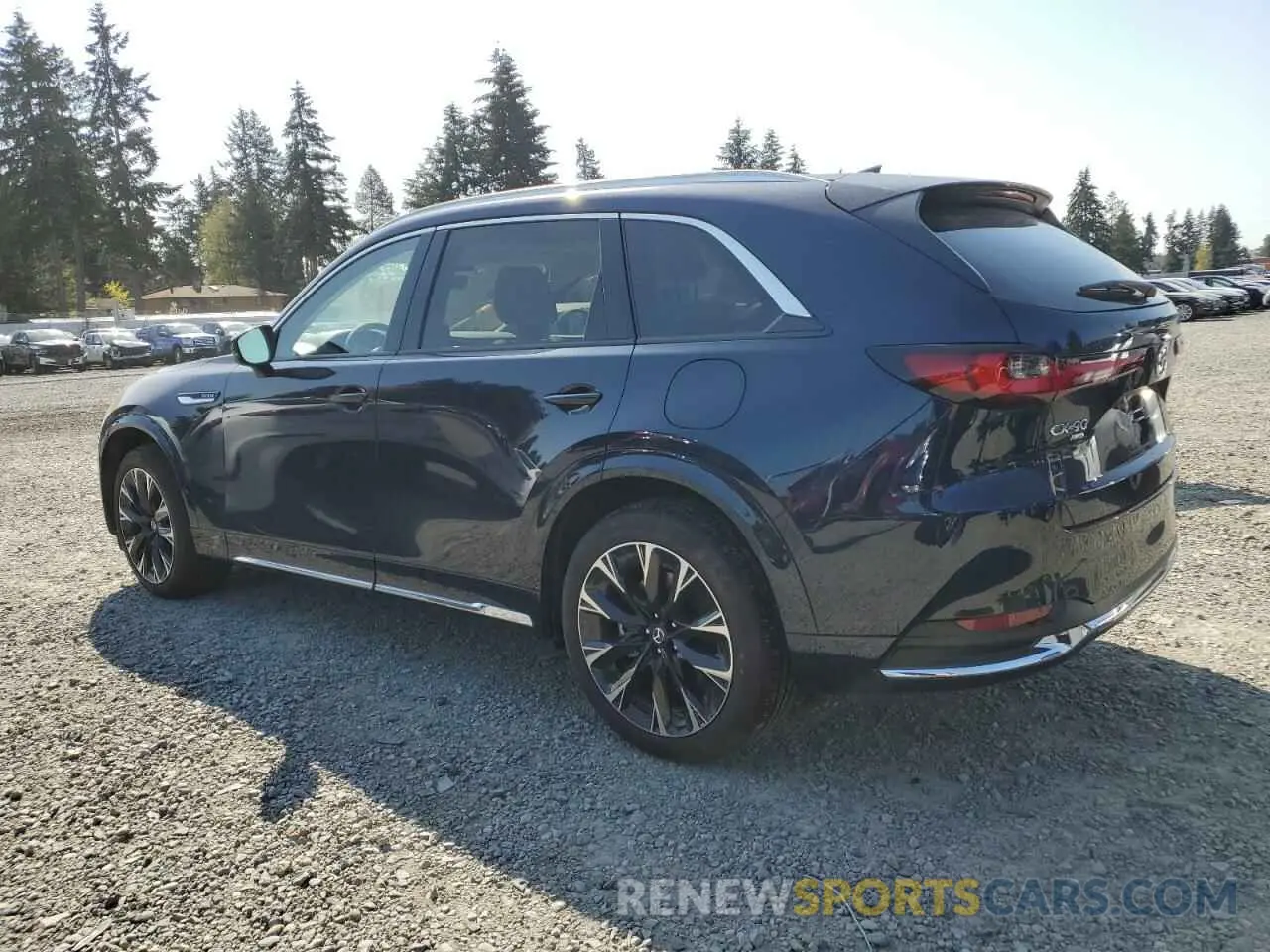 2 fotografías del automóvil dañado JM3KKEHC1R1187147 MAZDA CX-90 PREM 2024