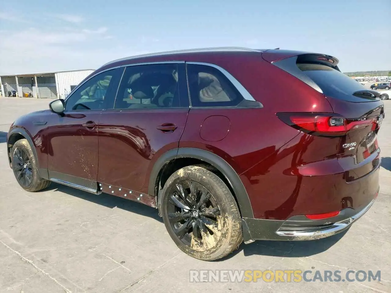 2 fotografías del automóvil dañado JM3KKEHD4R1184302 MAZDA CX-90 PREM 2024
