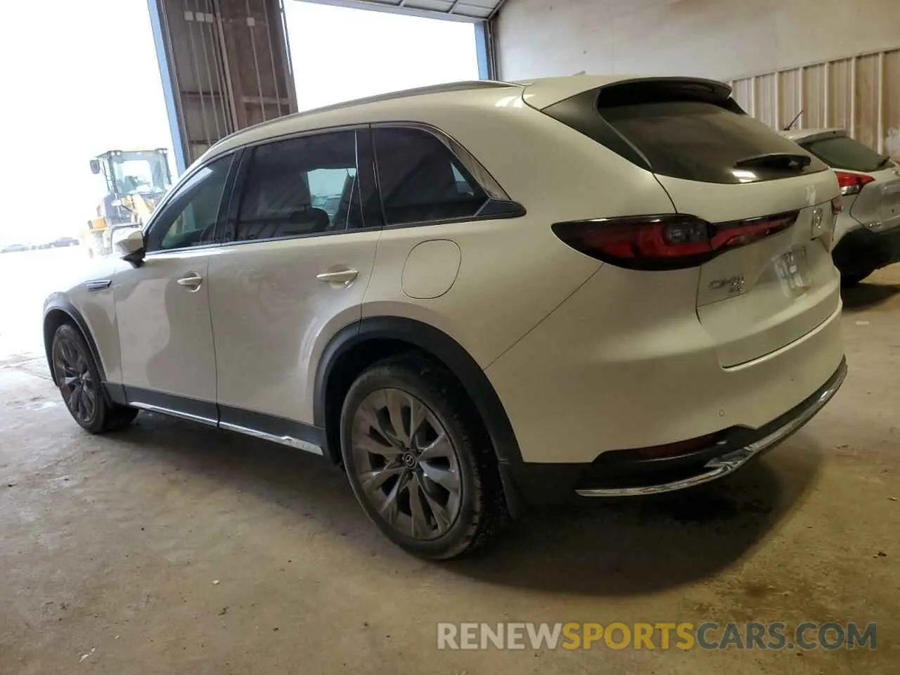 2 fotografías del automóvil dañado JM3KKEHD8R1147141 MAZDA CX-90 PREM 2024