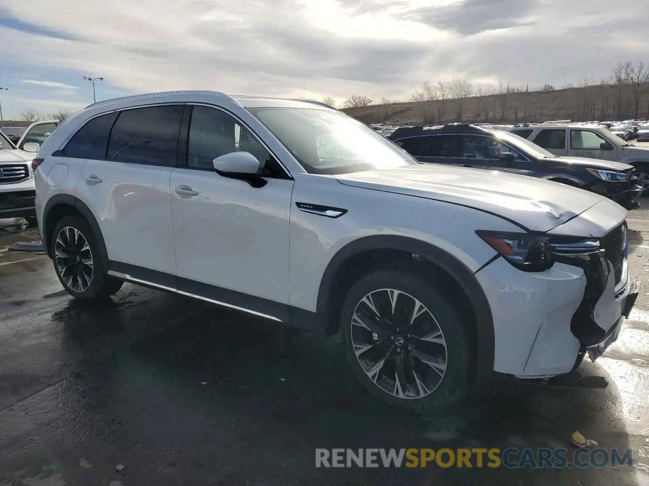 4 fotografías del automóvil dañado JM3KKEHA9S1197039 MAZDA CX-90 PREM 2025