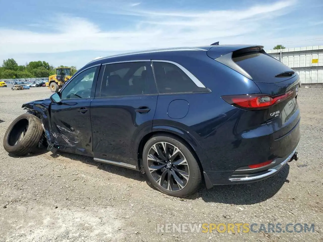 2 fotografías del automóvil dañado JM3KKEHC8S1217458 MAZDA CX-90 PREM 2025