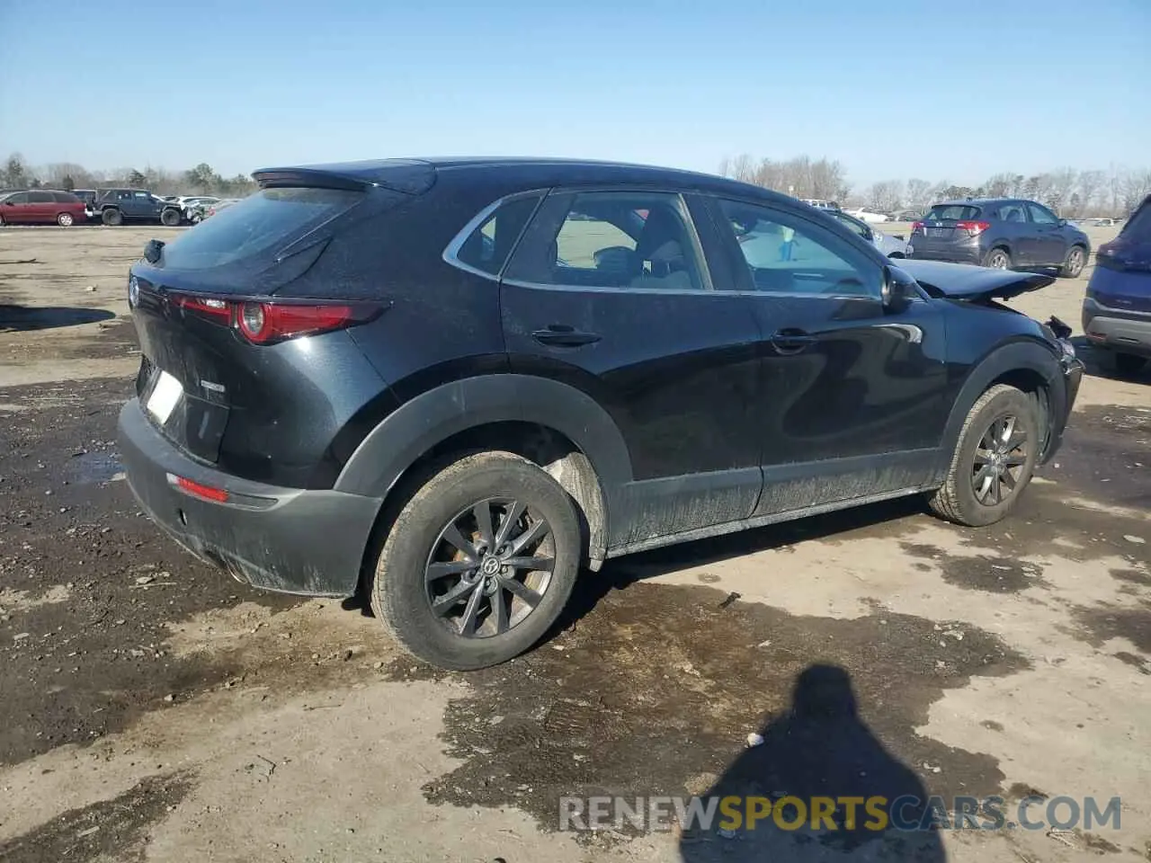 3 fotografías del automóvil dañado 3MVDMABL6LM114085 MAZDA CX30 2020