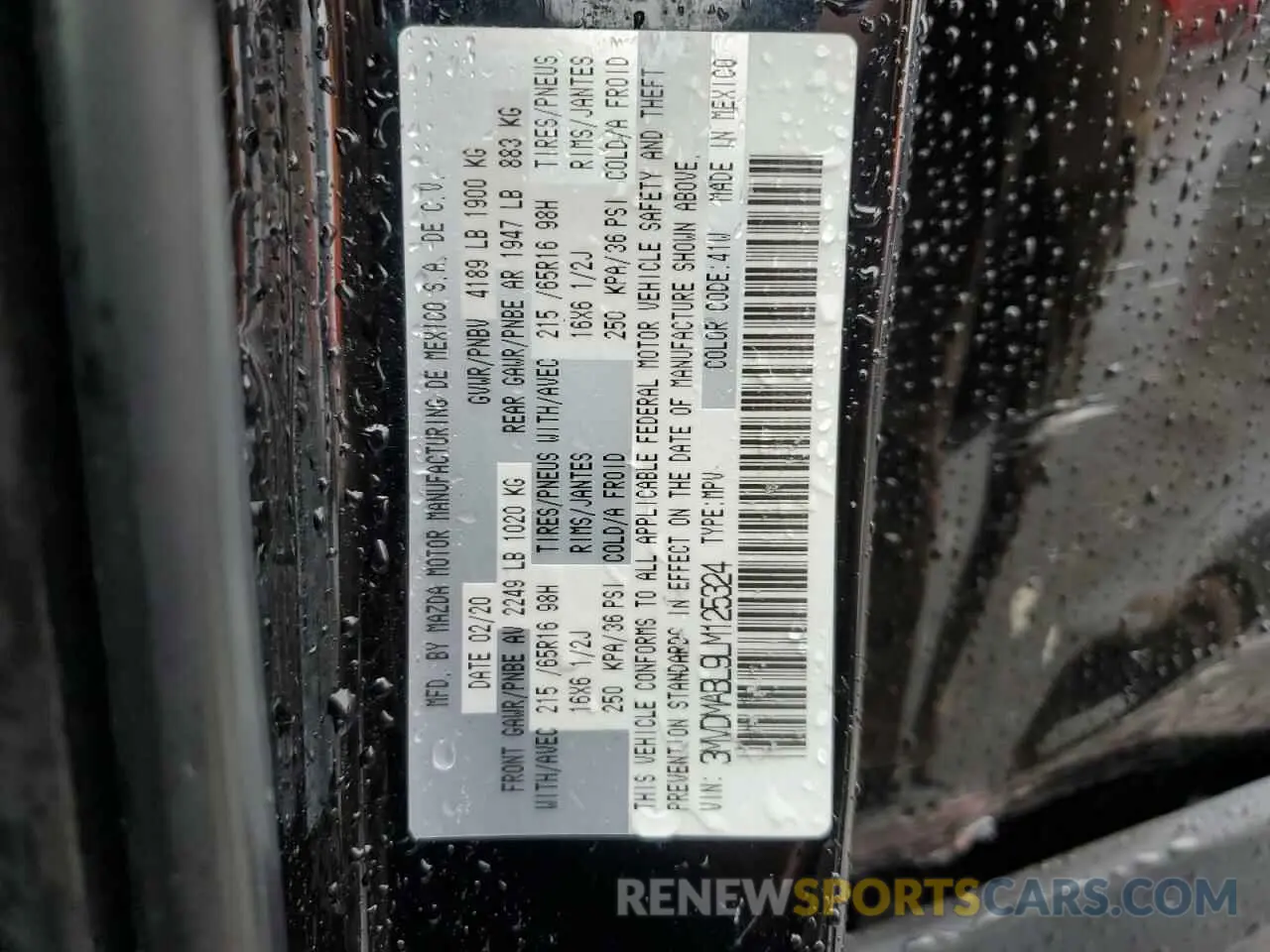 13 fotografías del automóvil dañado 3MVDMABL9LM125324 MAZDA CX30 2020