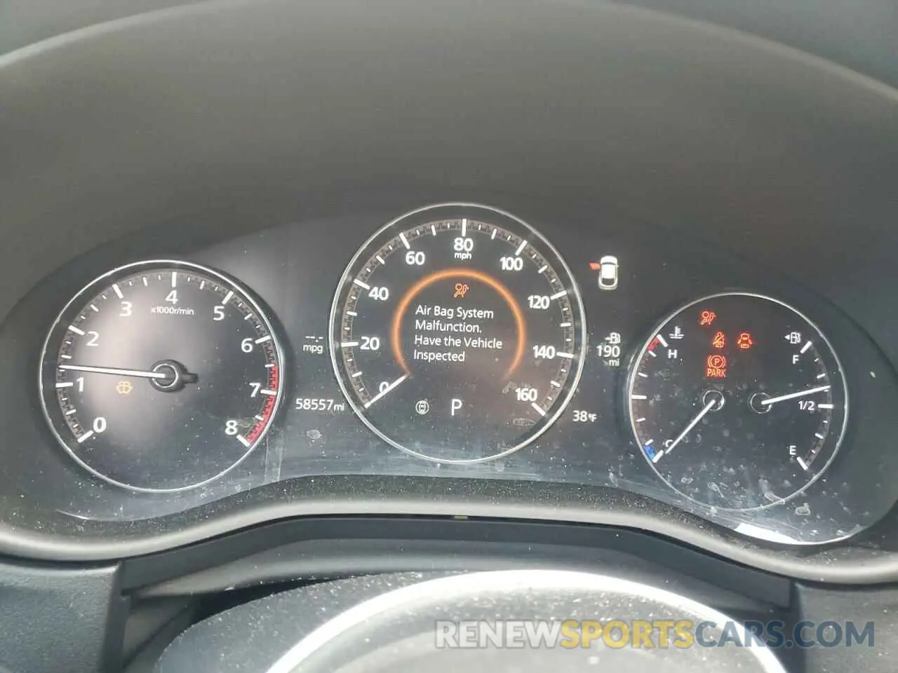 9 fotografías del automóvil dañado 3MVDMABL9LM125324 MAZDA CX30 2020