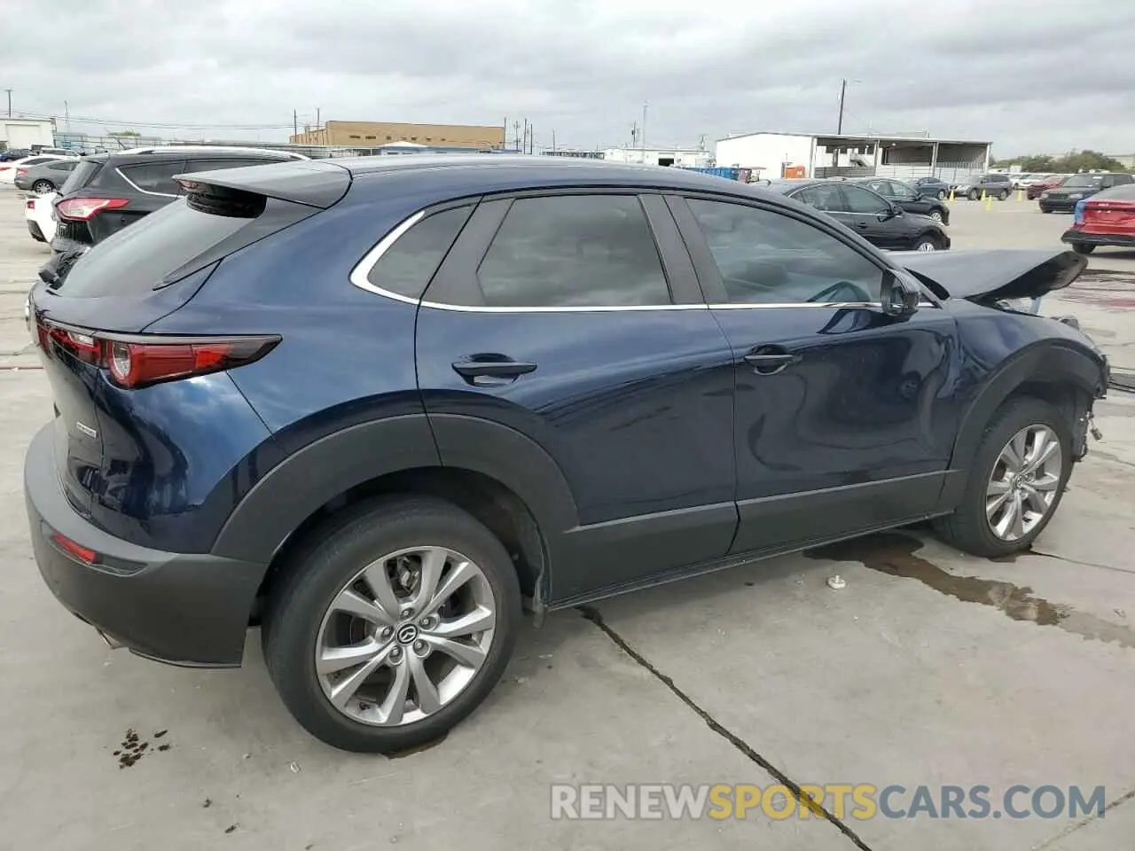 3 fotografías del automóvil dañado 3MVDMACL3LM133403 MAZDA CX30 2020