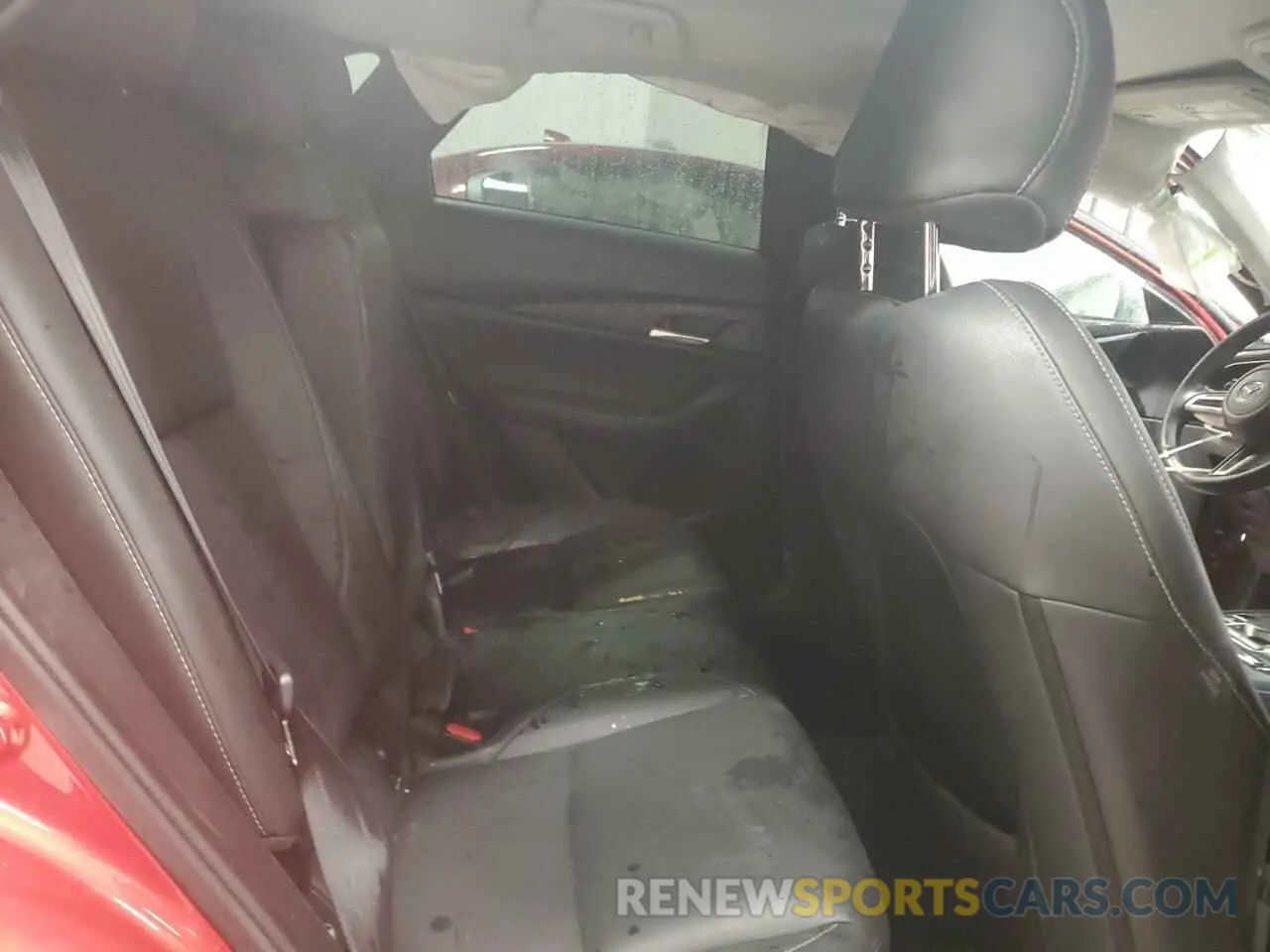 11 fotografías del automóvil dañado 3MVDMBDL1LM130214 MAZDA CX30 2020