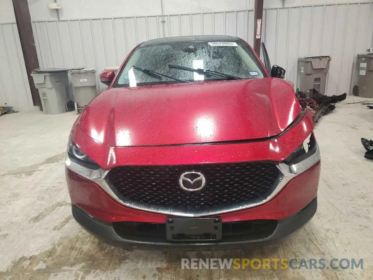 5 fotografías del automóvil dañado 3MVDMBDL1LM130214 MAZDA CX30 2020