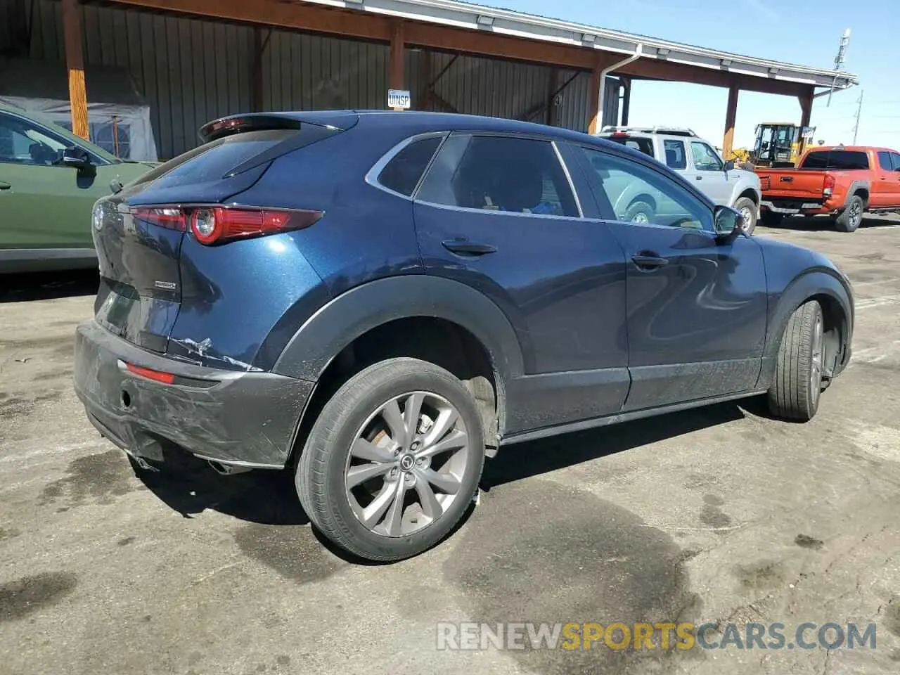 3 fotografías del automóvil dañado 3MVDMBDL6LM114798 MAZDA CX30 2020