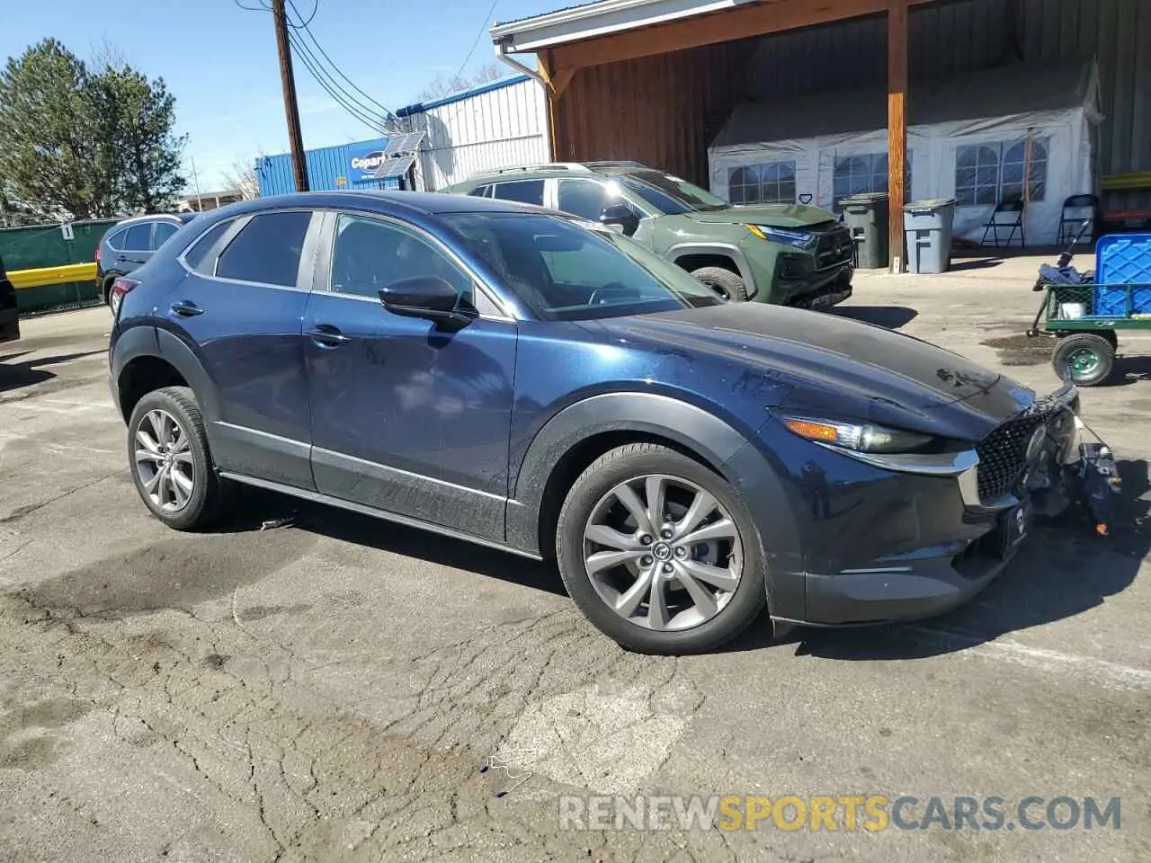 4 fotografías del automóvil dañado 3MVDMBDL6LM114798 MAZDA CX30 2020