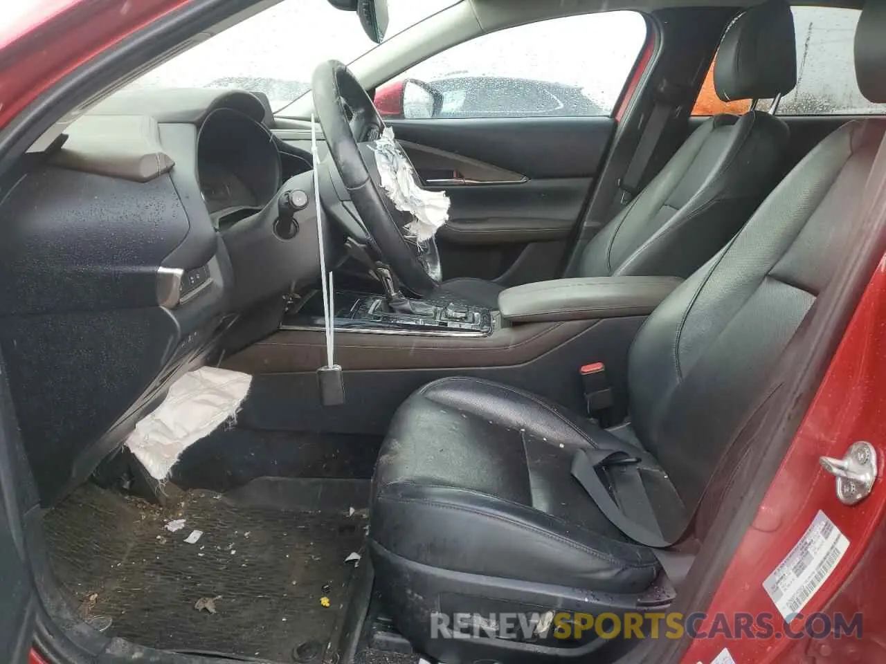 7 fotografías del automóvil dañado 3MVDMBDM7LM130422 MAZDA CX30 2020