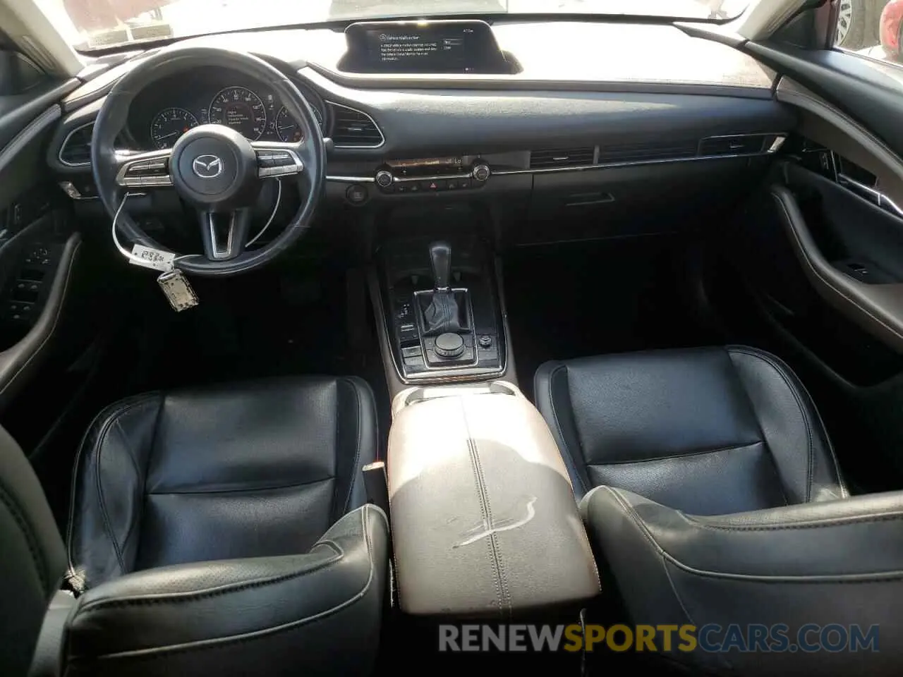 8 fotografías del automóvil dañado 3MVDMBEM0LM124055 MAZDA CX30 2020