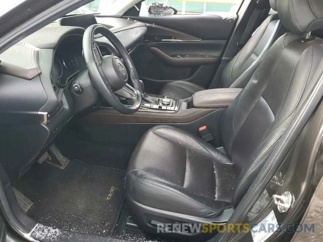7 fotografías del automóvil dañado 3MVDMBEM9LM127150 MAZDA CX30 2020