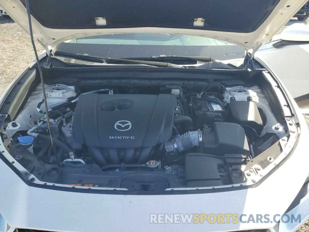 12 fotografías del automóvil dañado 3MVDMAAL2MM251639 MAZDA CX30 2021