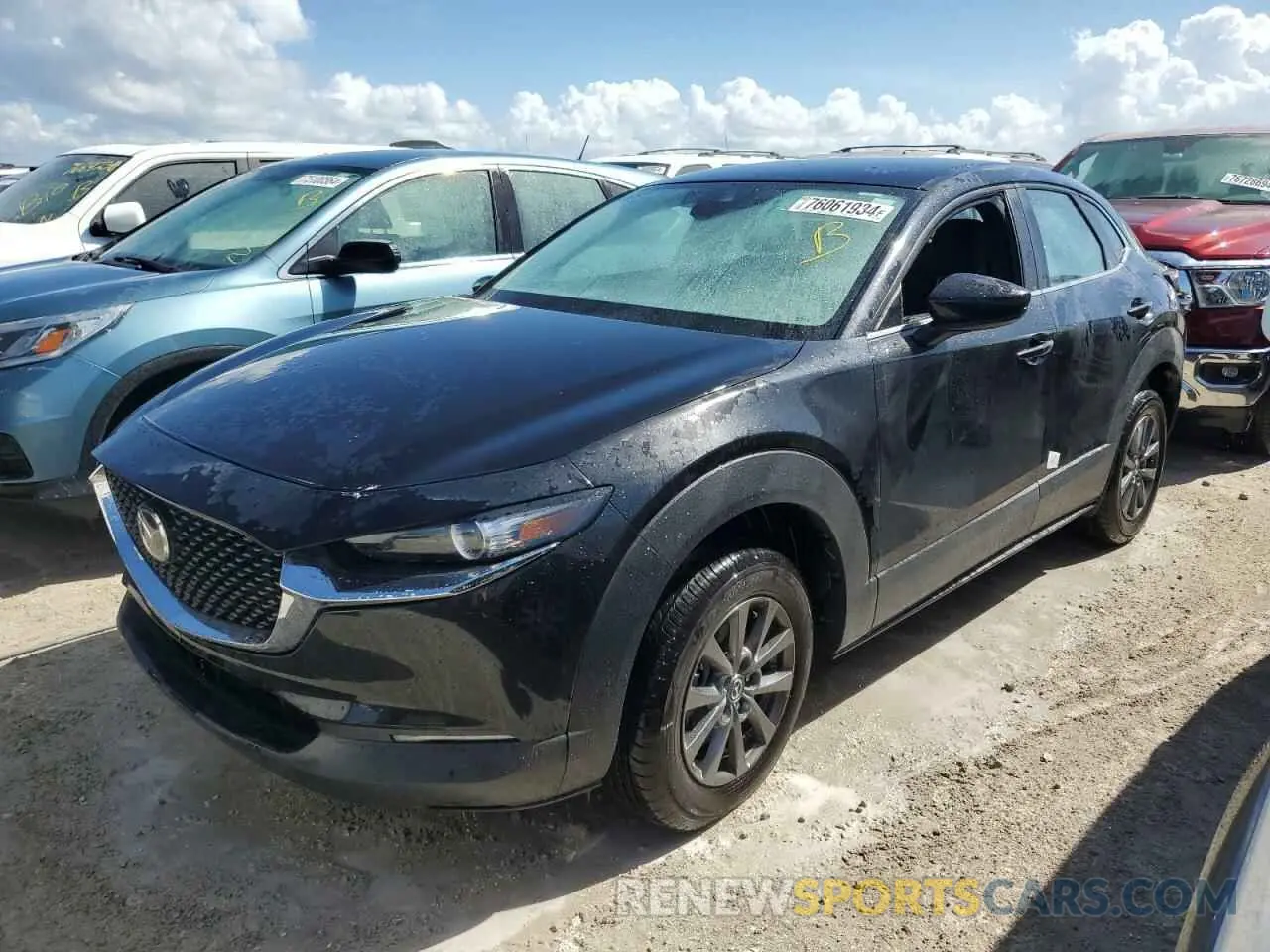 1 fotografías del automóvil dañado 3MVDMAAL6MM257511 MAZDA CX30 2021