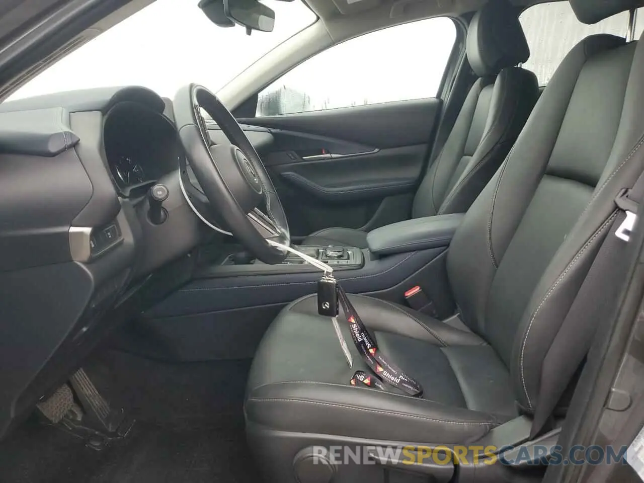 7 fotografías del automóvil dañado 3MVDMABL3MM220186 MAZDA CX30 2021