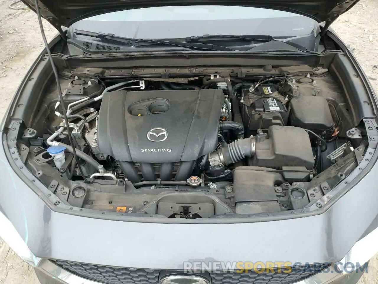 12 fotografías del automóvil dañado 3MVDMABL5MM213160 MAZDA CX30 2021