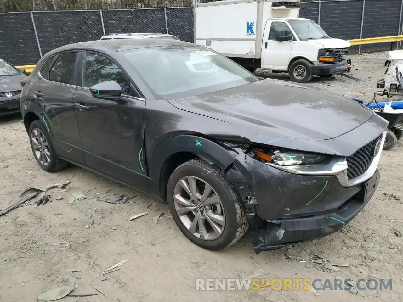 4 fotografías del automóvil dañado 3MVDMABL5MM213160 MAZDA CX30 2021