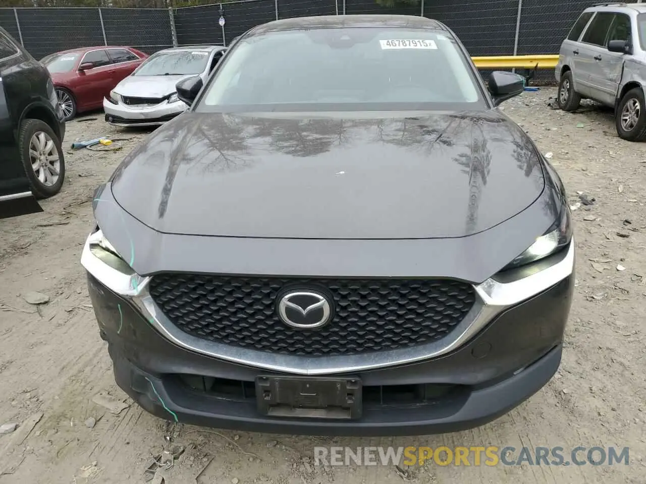 5 fotografías del automóvil dañado 3MVDMABL5MM213160 MAZDA CX30 2021