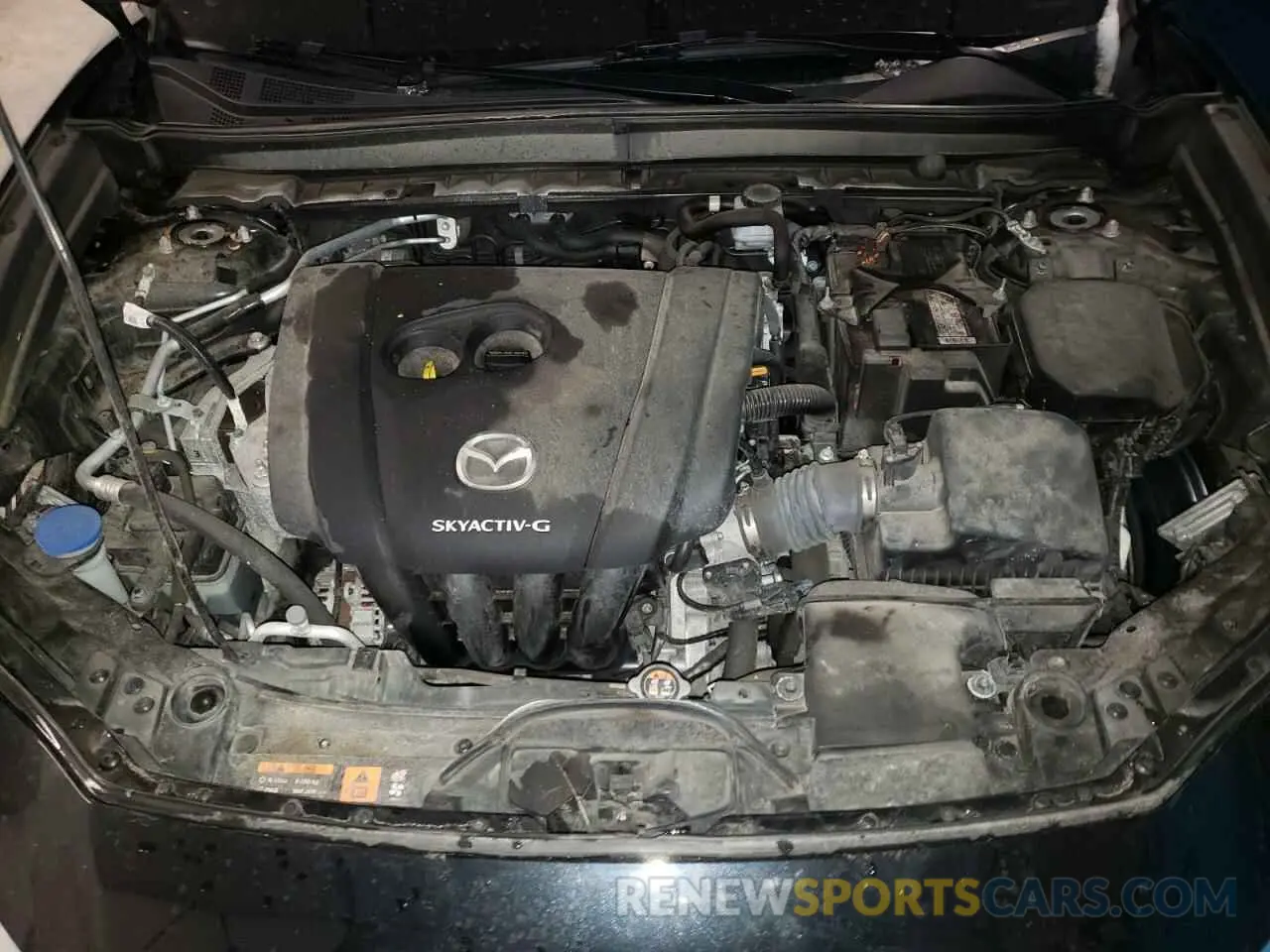 11 fotografías del automóvil dañado 3MVDMBAL6MM270992 MAZDA CX30 2021