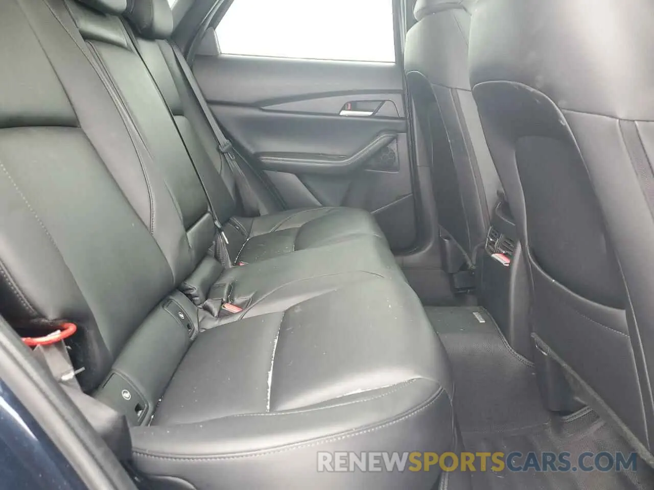 11 fotografías del automóvil dañado 3MVDMBAYXMM264754 MAZDA CX30 2021