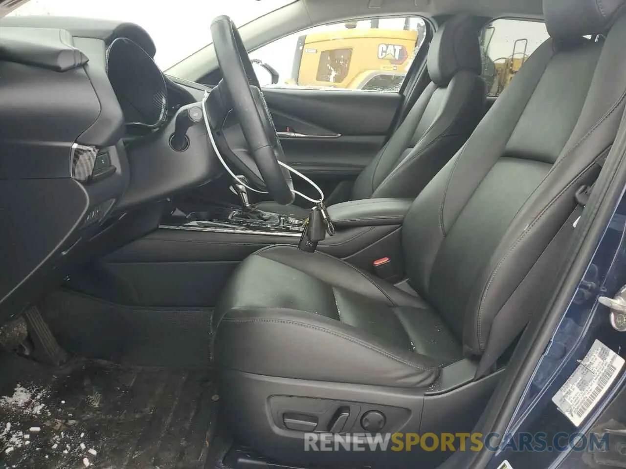 7 fotografías del automóvil dañado 3MVDMBAYXMM264754 MAZDA CX30 2021