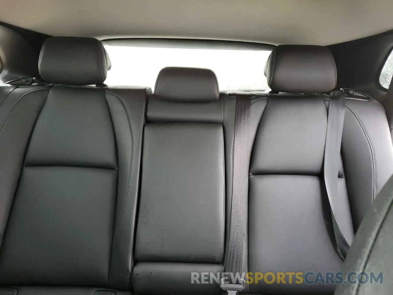 10 fotografías del automóvil dañado 3MVDMBAYXMM309787 MAZDA CX30 2021