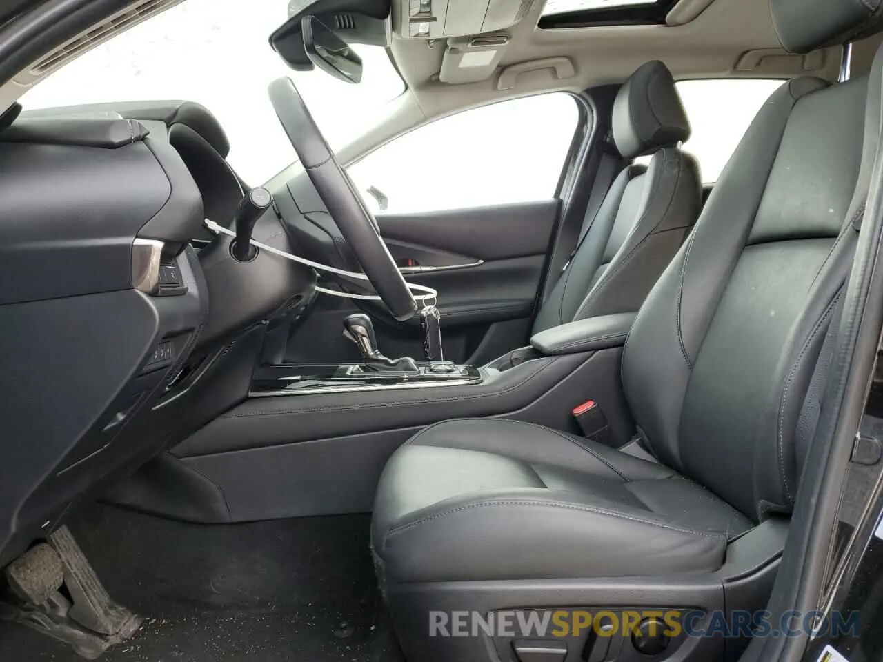 7 fotografías del automóvil dañado 3MVDMBAYXMM309787 MAZDA CX30 2021