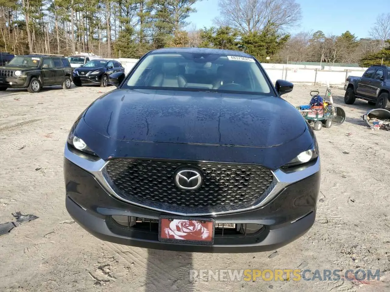 5 fotografías del automóvil dañado 3MVDMBBL1MM253743 MAZDA CX30 2021