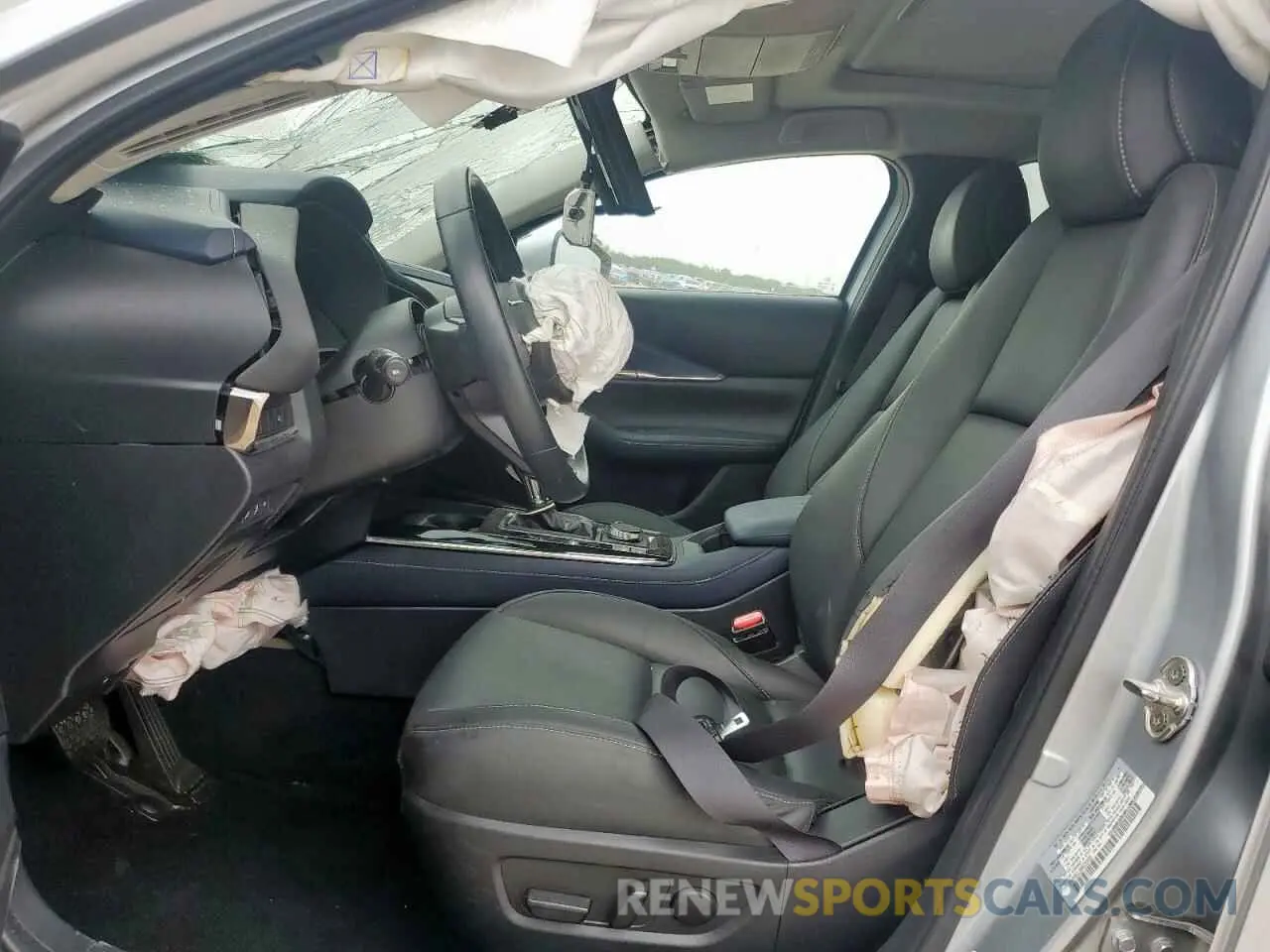 7 fotografías del automóvil dañado 3MVDMBCL6MM226892 MAZDA CX30 2021