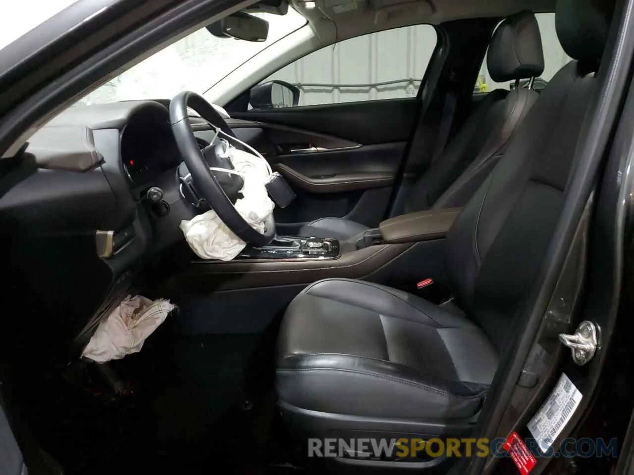 7 fotografías del automóvil dañado 3MVDMBDL4MM314726 MAZDA CX30 2021