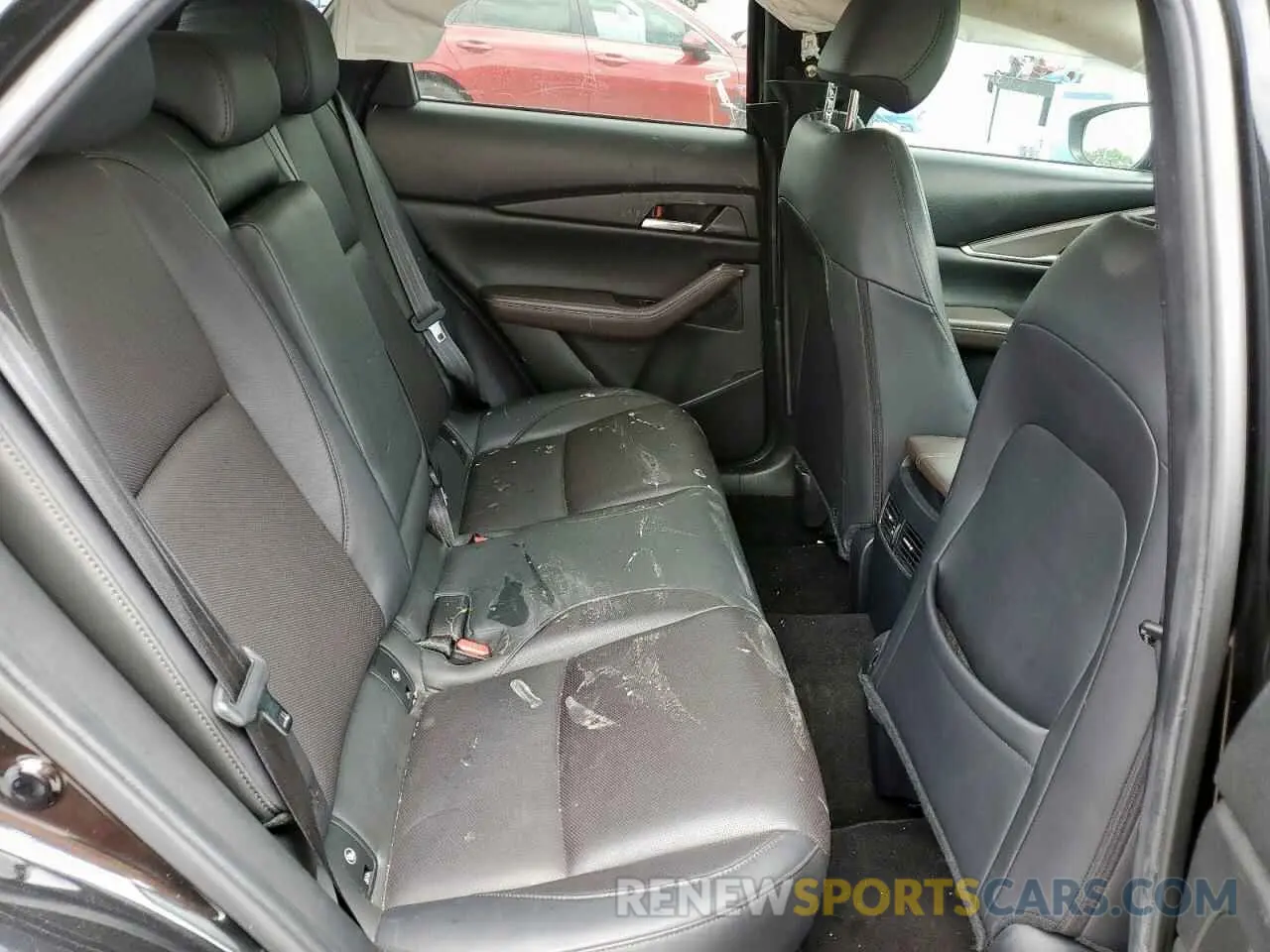 11 fotografías del automóvil dañado 3MVDMBDL5MM305162 MAZDA CX30 2021