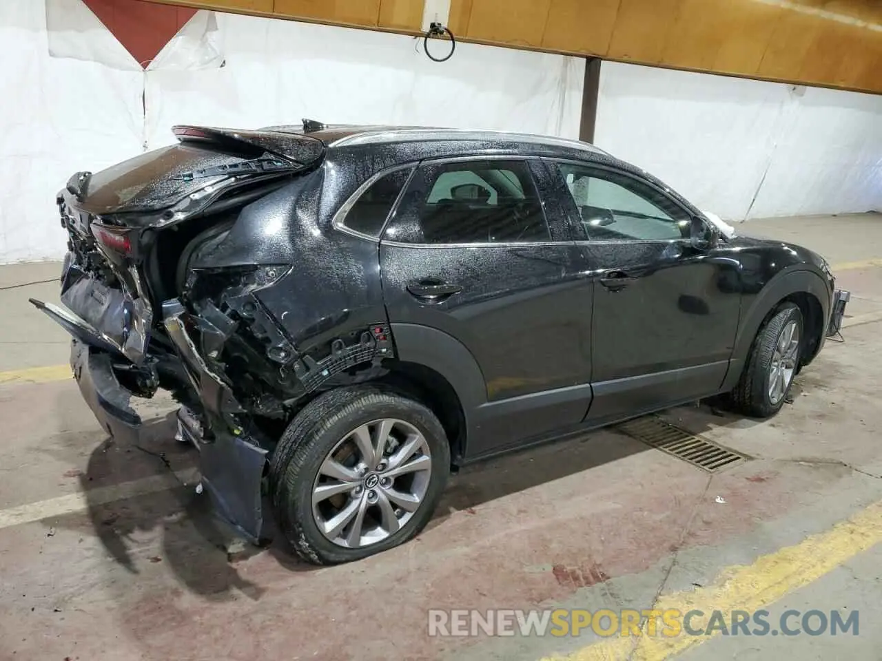 3 fotografías del automóvil dañado 3MVDMBDL7MM300416 MAZDA CX30 2021