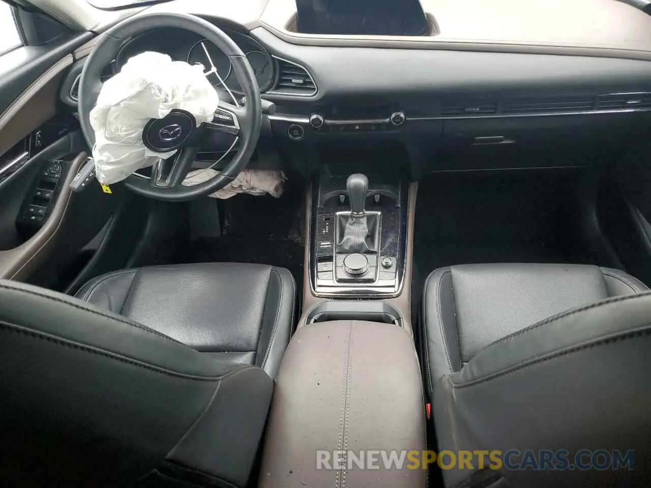 8 fotografías del automóvil dañado 3MVDMBDY4MM240977 MAZDA CX30 2021